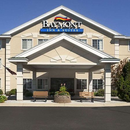 Baymont By Wyndham Mackinaw City Eksteriør billede