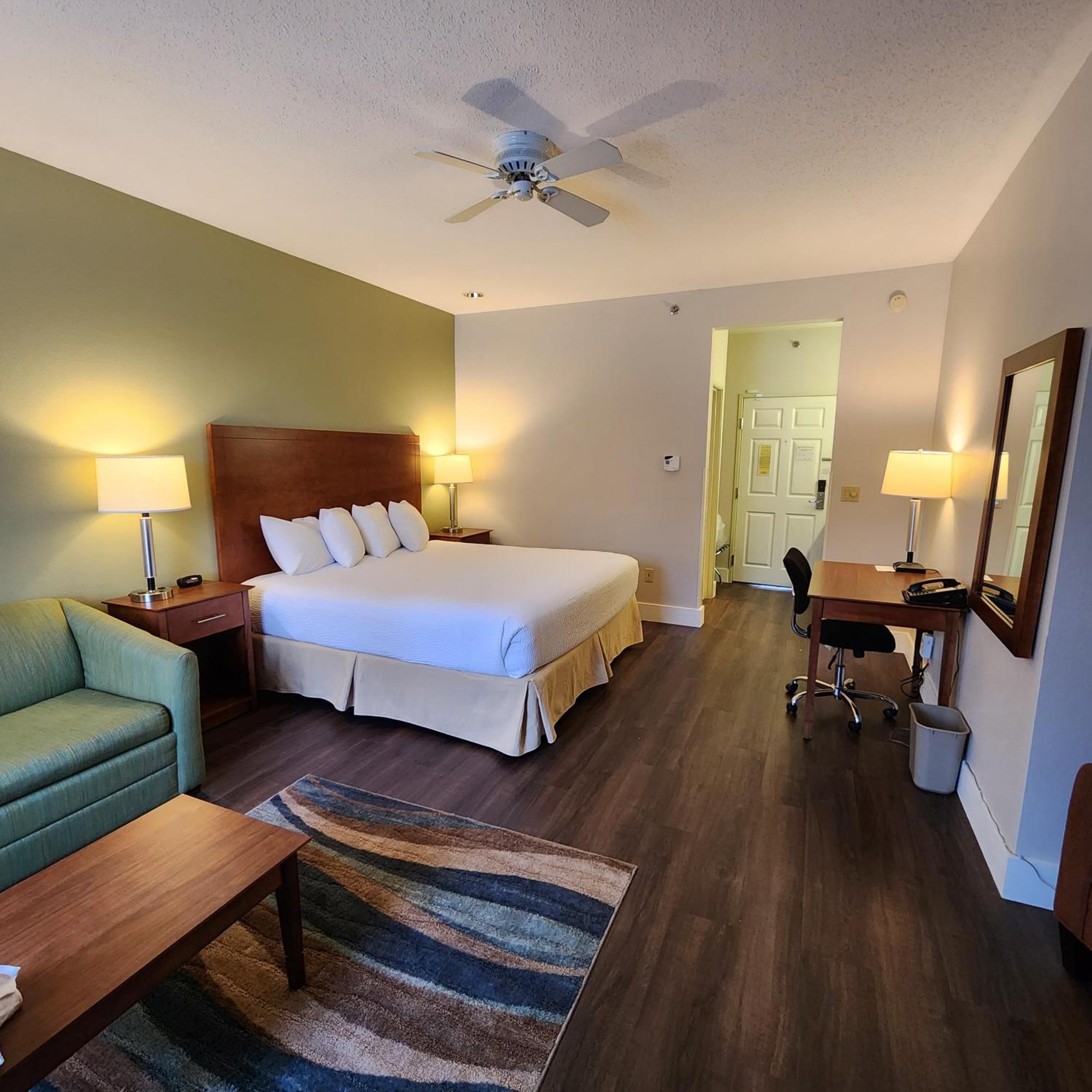 Baymont By Wyndham Mackinaw City Eksteriør billede