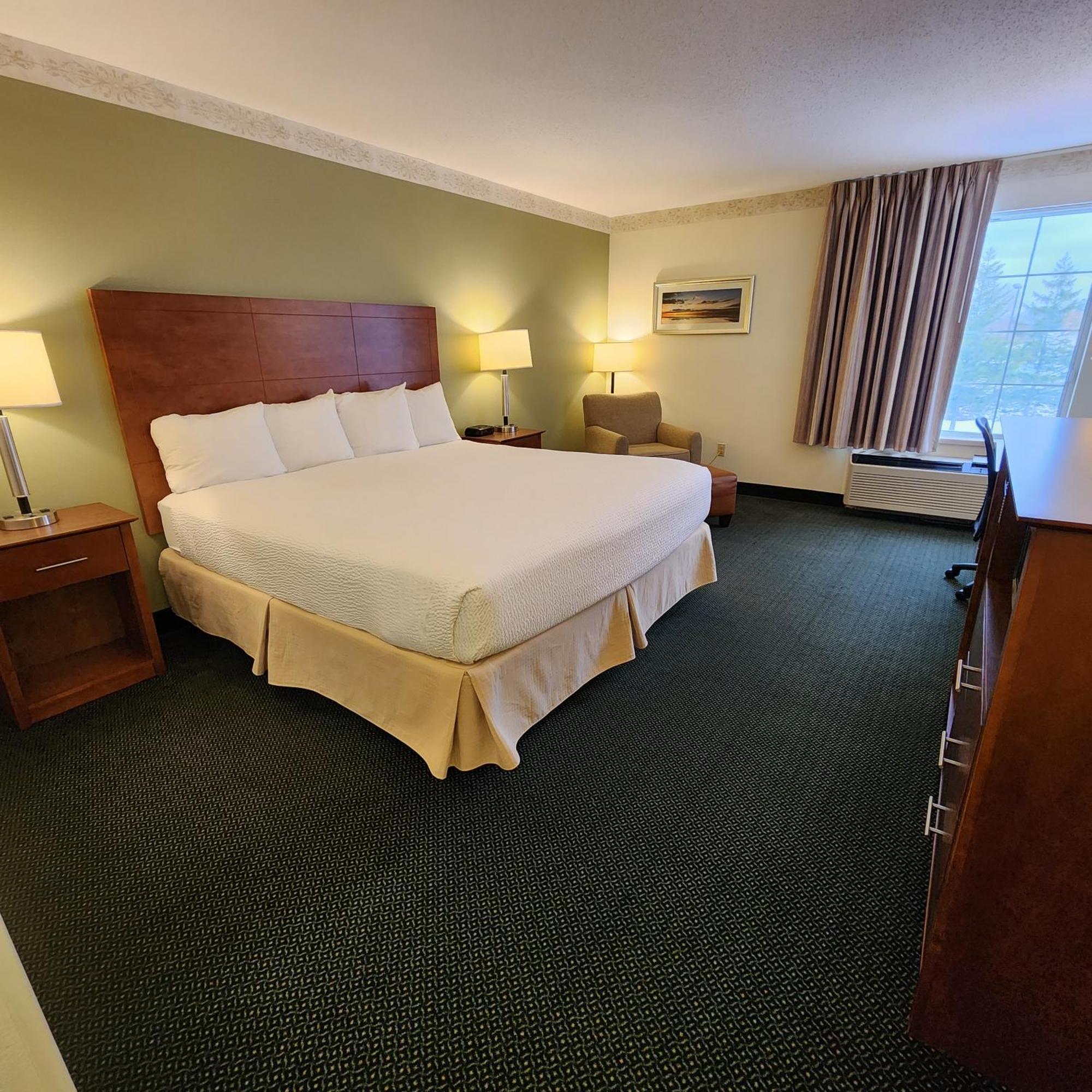 Baymont By Wyndham Mackinaw City Eksteriør billede