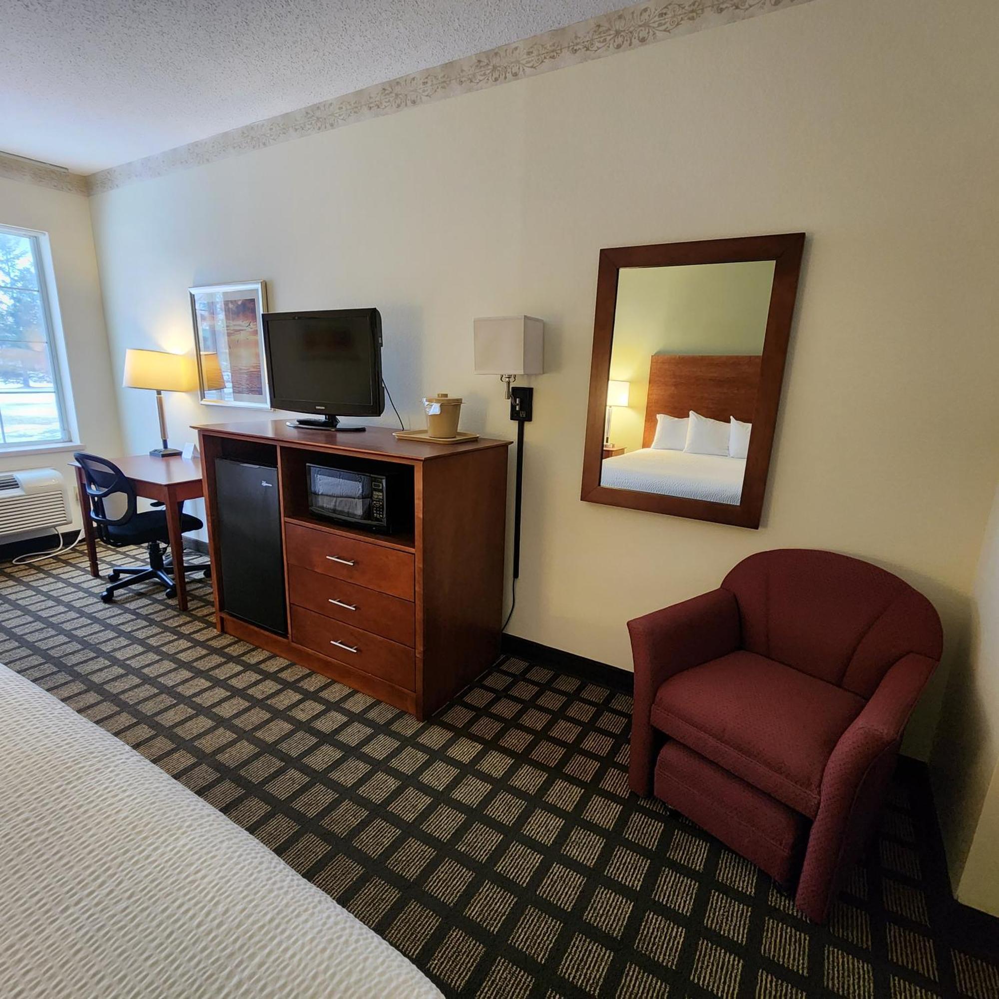 Baymont By Wyndham Mackinaw City Eksteriør billede